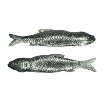 silberne-fische-dresdner-pappen-historisch-paar